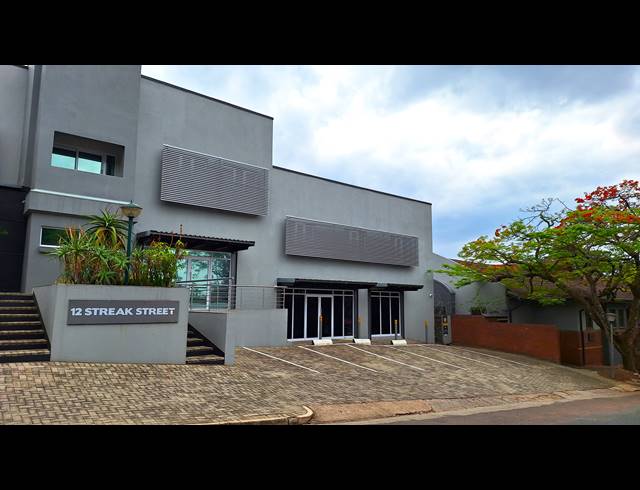1,000M² OFFICE FOR SALE IN NELSPRUIT EXT 1